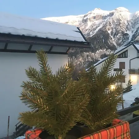 Apartment Casetta Dei Cuori - Alpine Style Cozy Folgarida